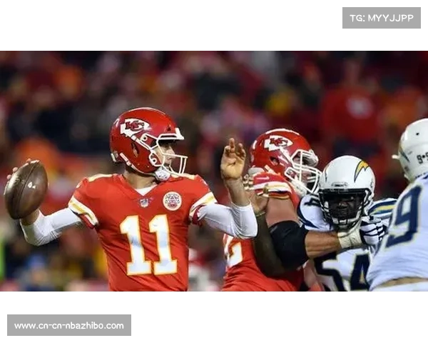 京骑节男子组摔车事故频发，湿滑路面增加比赛变数